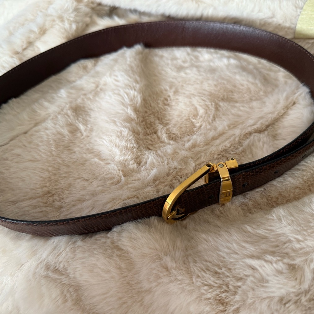 Elegant Brown Leather Belt with Gold Buckle